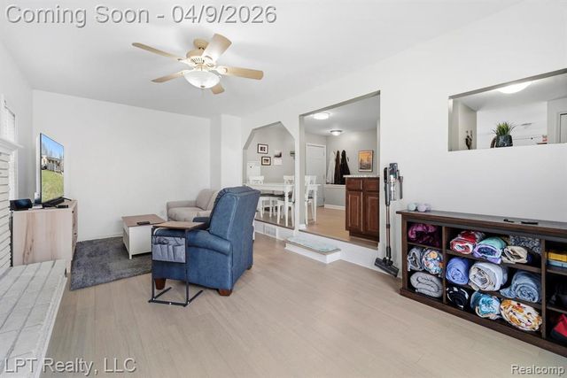 7970 Alton Street, Canton, MI 48187