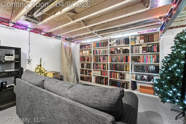 7970 Alton Street, Canton, MI 48187