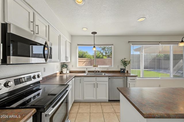 1915 W MUSKET Way, Chandler, AZ 85286