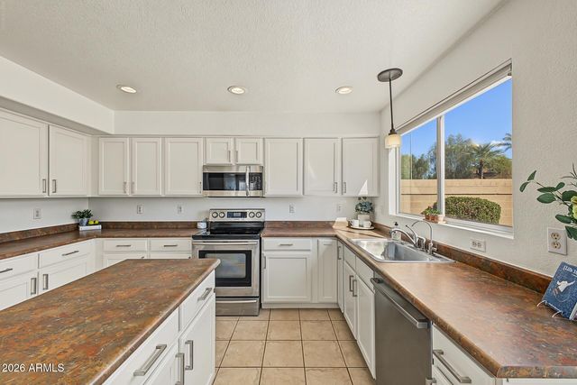 1915 W MUSKET Way, Chandler, AZ 85286