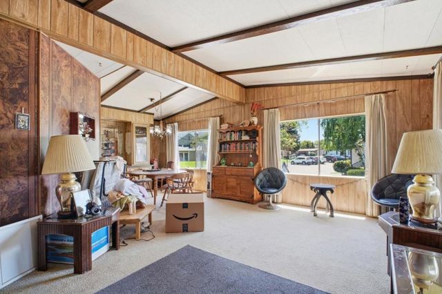 953 New England Village Street, Hayward, CA 94541