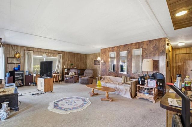 953 New England Village Street, Hayward, CA 94541