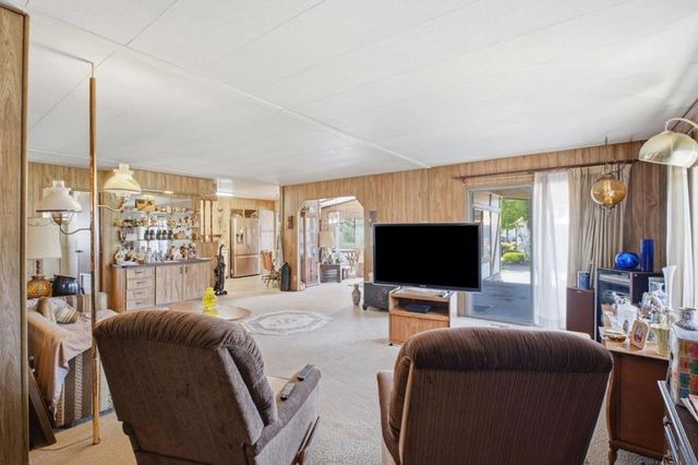 953 New England Village Street, Hayward, CA 94541