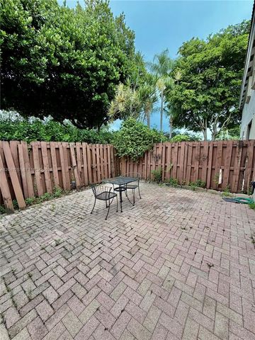 5770 NW 113th Place ., Doral, FL 33178