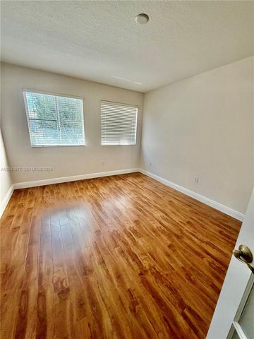 5770 NW 113th Place ., Doral, FL 33178