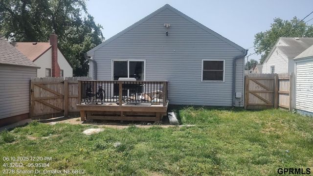 2728 Sharon Drive, Omaha, NE 68112