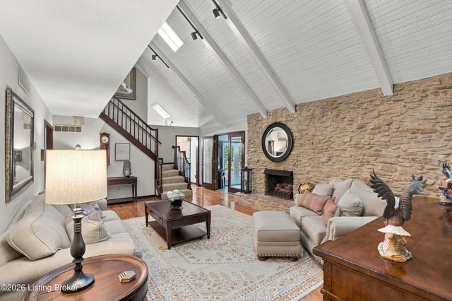 627 Maple Dr, Elizabethtown, KY 42701