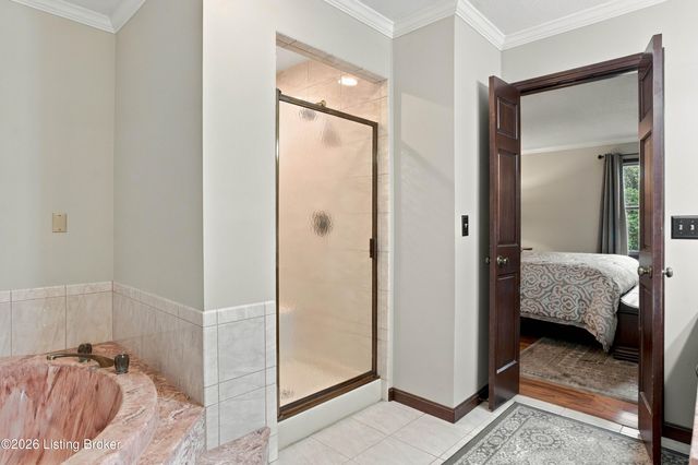 627 Maple Dr, Elizabethtown, KY 42701
