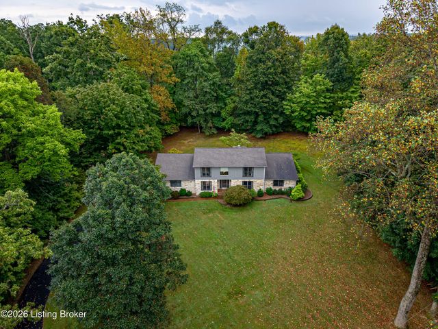 627 Maple Dr, Elizabethtown, KY 42701