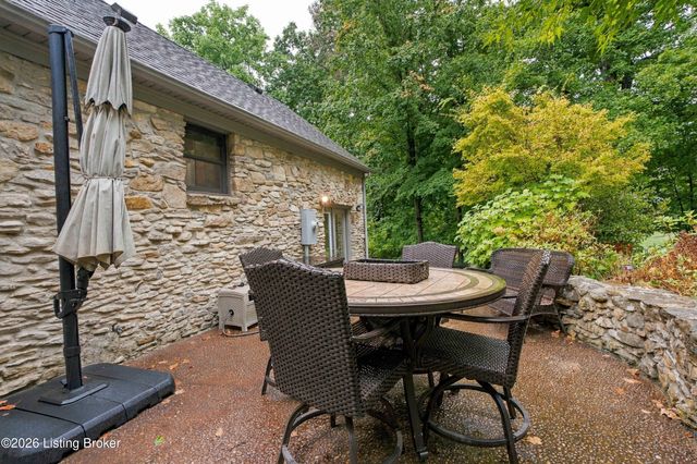 627 Maple Dr, Elizabethtown, KY 42701