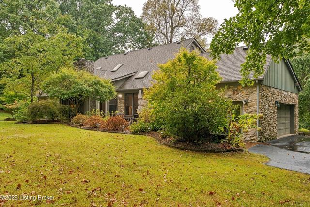 627 Maple Dr, Elizabethtown, KY 42701