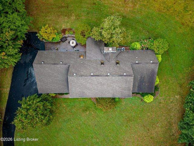 627 Maple Dr, Elizabethtown, KY 42701