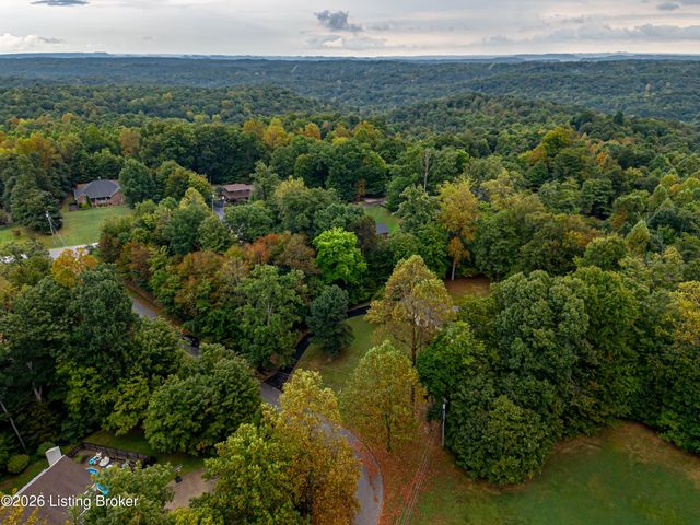627 Maple Dr, Elizabethtown, KY 42701