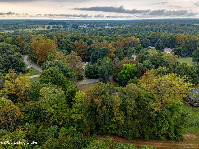 627 Maple Dr, Elizabethtown, KY 42701