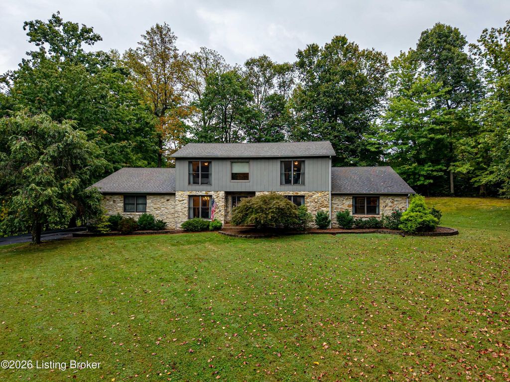 627 Maple Dr, Elizabethtown, KY 42701