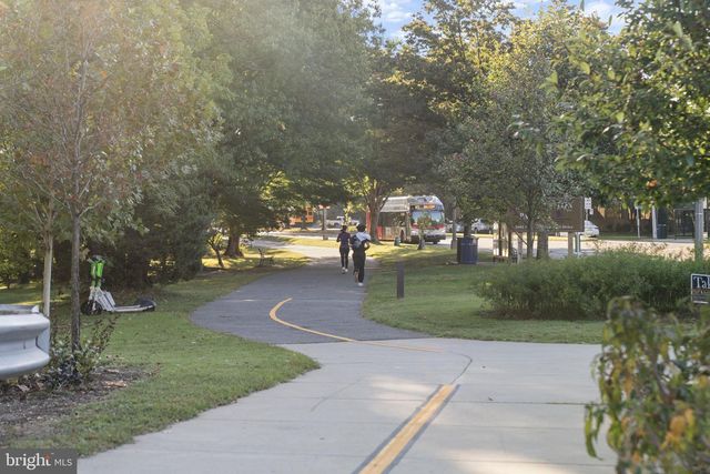 2842 S COLUMBUS ST, Arlington, VA 22206