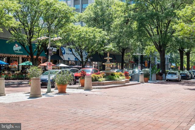 2842 S COLUMBUS ST, Arlington, VA 22206