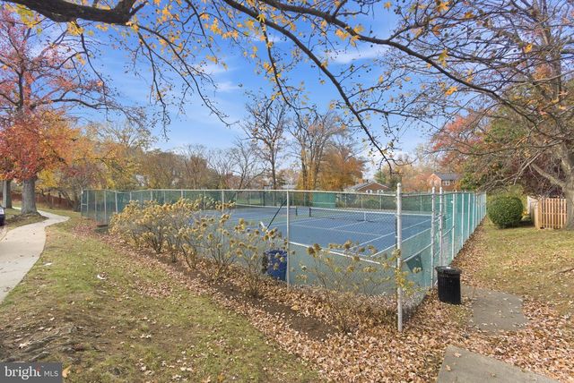 2842 S COLUMBUS ST, Arlington, VA 22206