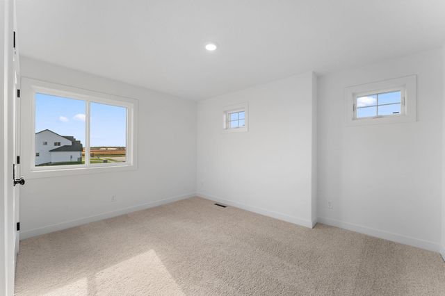 15044 Ardmullivan Lane, Rosemount, MN 55068