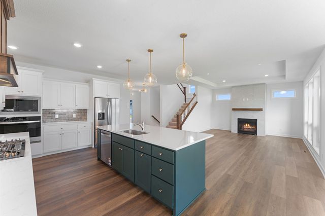 15044 Ardmullivan Lane, Rosemount, MN 55068