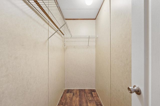 15660 Deer Glen Lane, Conroe, TX 77302