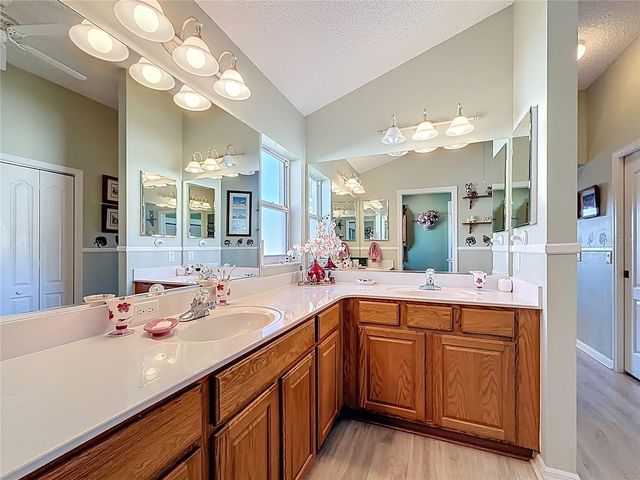 2056 PALO ALTO AVENUE, The Villages, FL 32159