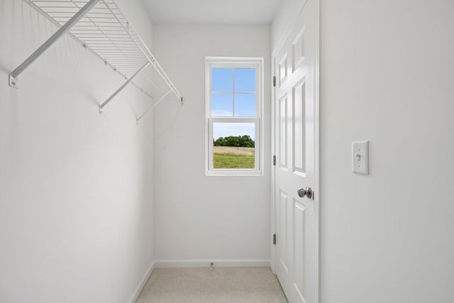 2581 Peaceful Valley Dr, Columbia, TN 38401