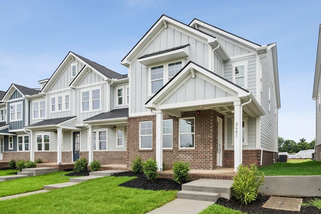 2581 Peaceful Valley Dr, Columbia, TN 38401