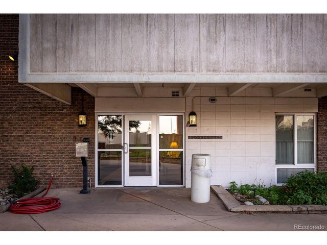 1888 S Jackson St 406, Denver, CO 80210