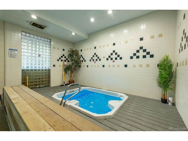 1888 S Jackson St 406, Denver, CO 80210