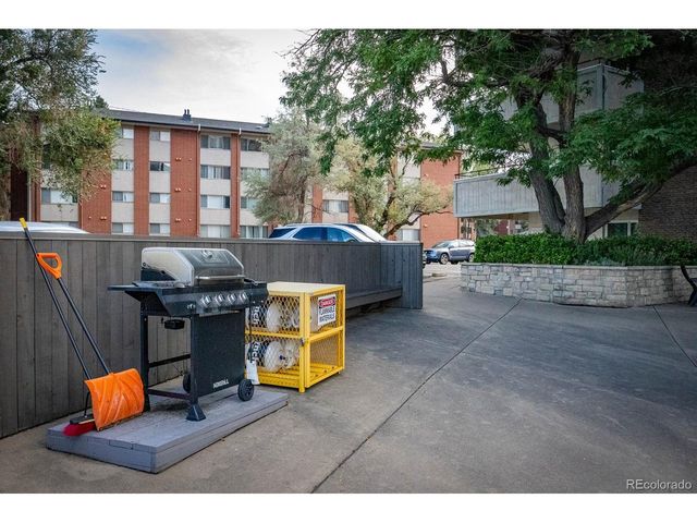 1888 S Jackson St 406, Denver, CO 80210