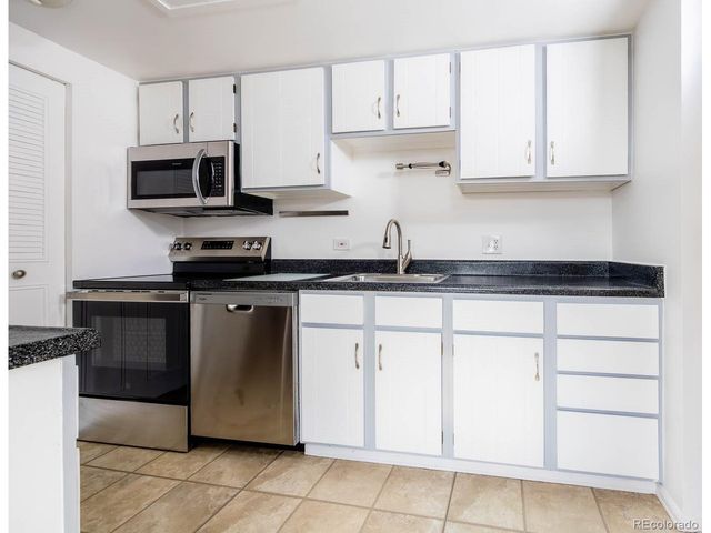 1888 S Jackson St 406, Denver, CO 80210