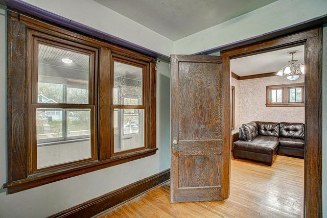 1806 Maryland Avenue E, Saint Paul, MN 55119