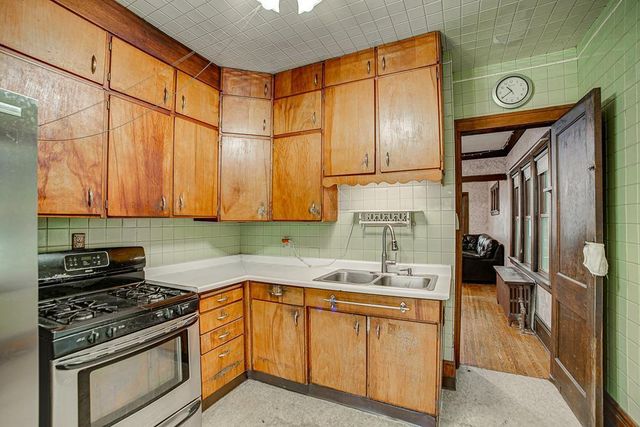 1806 Maryland Avenue E, Saint Paul, MN 55119