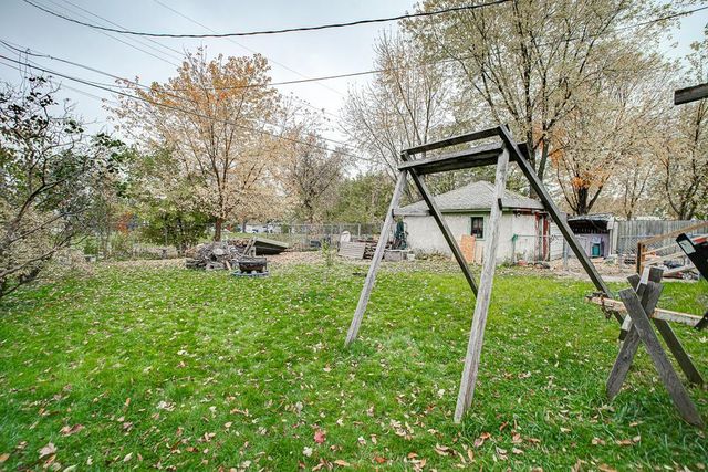 1806 Maryland Avenue E, Saint Paul, MN 55119