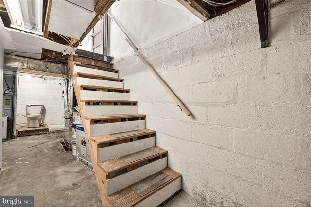 801 N MAPLE AVE, Brunswick, MD 21716