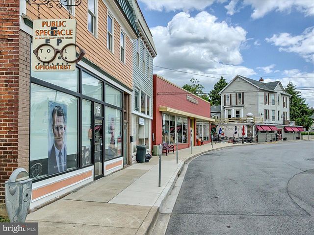 801 N MAPLE AVE, Brunswick, MD 21716