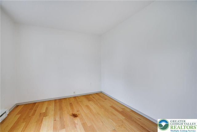 6433 Marvin Gardens, Coolbaugh Twp, PA 18466