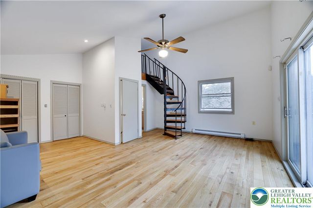 6433 Marvin Gardens, Coolbaugh Twp, PA 18466