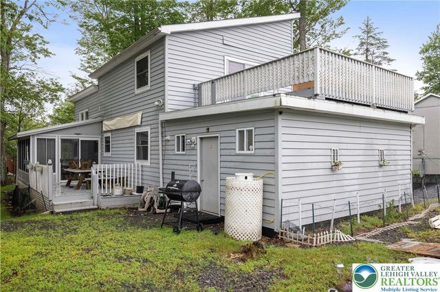 6433 Marvin Gardens, Coolbaugh Twp, PA 18466