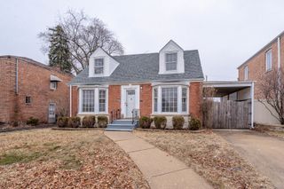 5651 N Osceola Avenue, Chicago, IL 60631