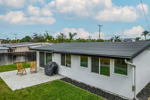 6252 Lake Albano Ave, San Diego, CA 92119