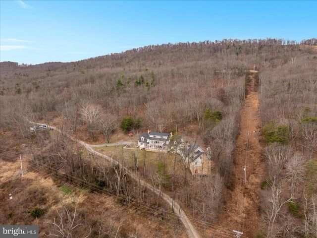 515 OLD FIRE TOWER RD, Capon Bridge, WV 26711