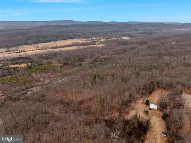 515 OLD FIRE TOWER RD, Capon Bridge, WV 26711