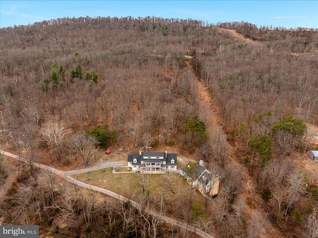515 OLD FIRE TOWER RD, Capon Bridge, WV 26711