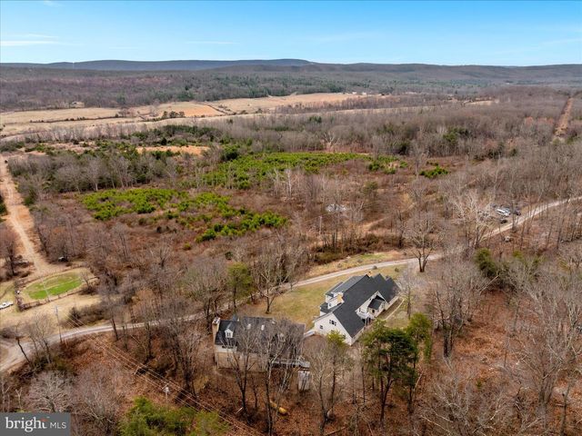 515 OLD FIRE TOWER RD, Capon Bridge, WV 26711