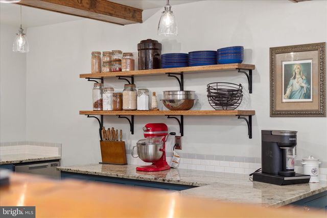 515 OLD FIRE TOWER RD, Capon Bridge, WV 26711