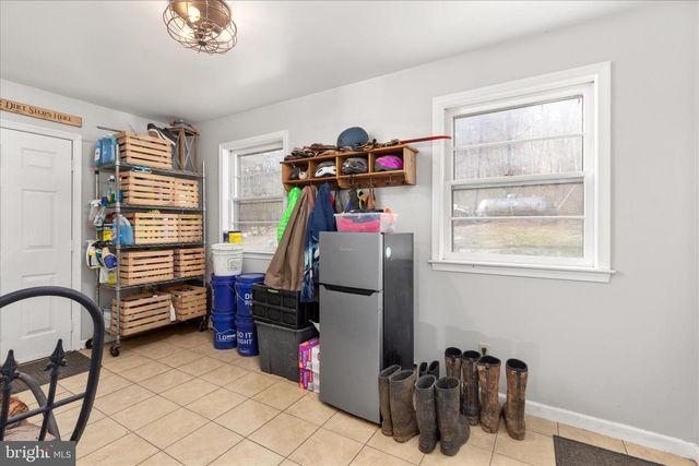 515 OLD FIRE TOWER RD, Capon Bridge, WV 26711