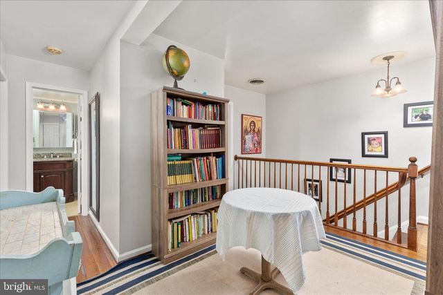 515 OLD FIRE TOWER RD, Capon Bridge, WV 26711