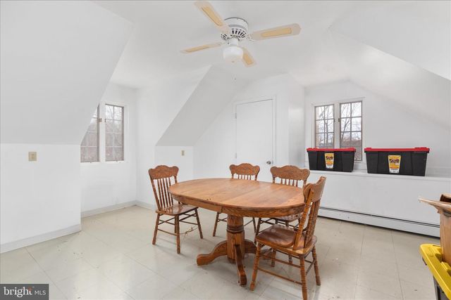 515 OLD FIRE TOWER RD, Capon Bridge, WV 26711